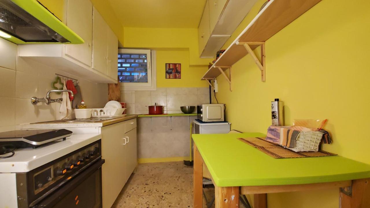 Sakura Hut Opposite The Panathenaic Stadium Atenas Exterior foto